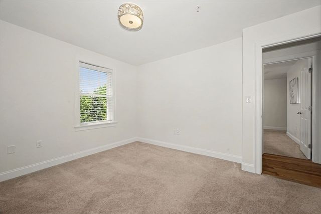 5 Clarks Hill Ln 5, Framingham, MA 01702