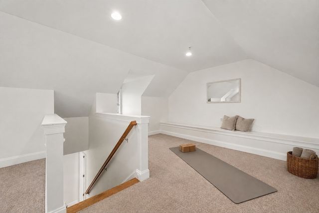 5 Clarks Hill Ln 5, Framingham, MA 01702