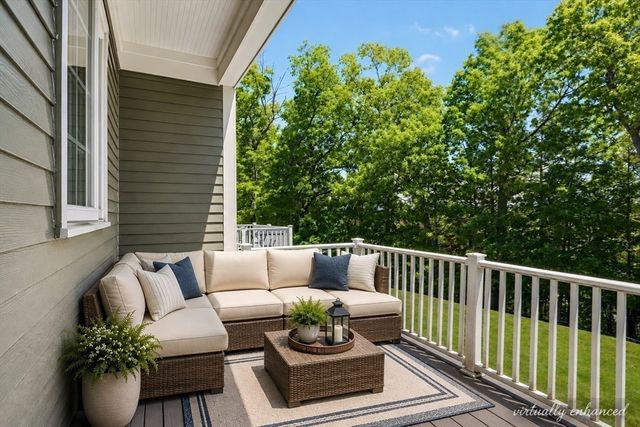 5 Clarks Hill Ln 5, Framingham, MA 01702