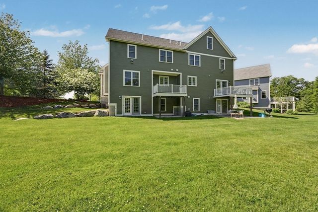 5 Clarks Hill Ln 5, Framingham, MA 01702