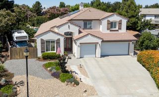 1320 Revelle Ct, Dixon, CA 95620