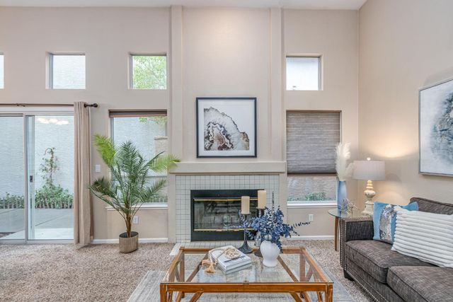 2711 San Miguel Ct, Rocklin, CA 95765