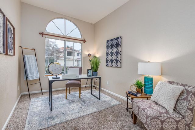 2711 San Miguel Ct, Rocklin, CA 95765