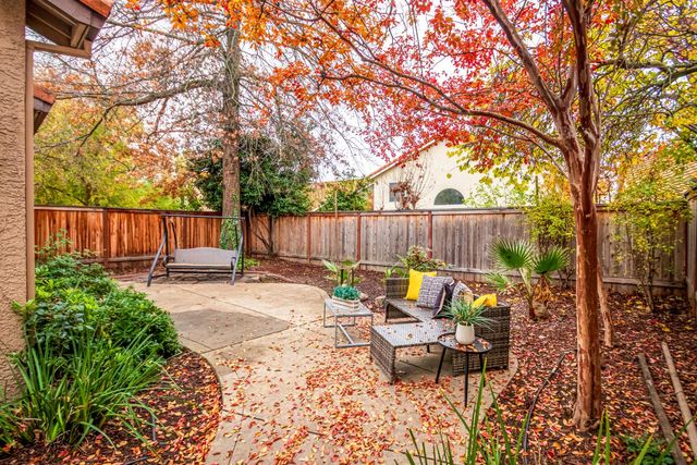 2711 San Miguel Ct, Rocklin, CA 95765