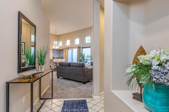 2711 San Miguel Ct, Rocklin, CA 95765