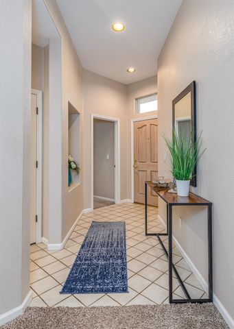 2711 San Miguel Ct, Rocklin, CA 95765