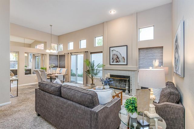 2711 San Miguel Ct, Rocklin, CA 95765