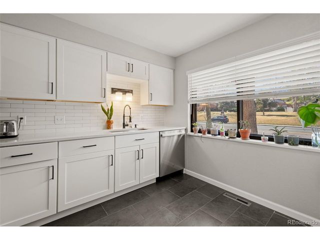 5536 S Lowell Blvd, Littleton, CO 80123