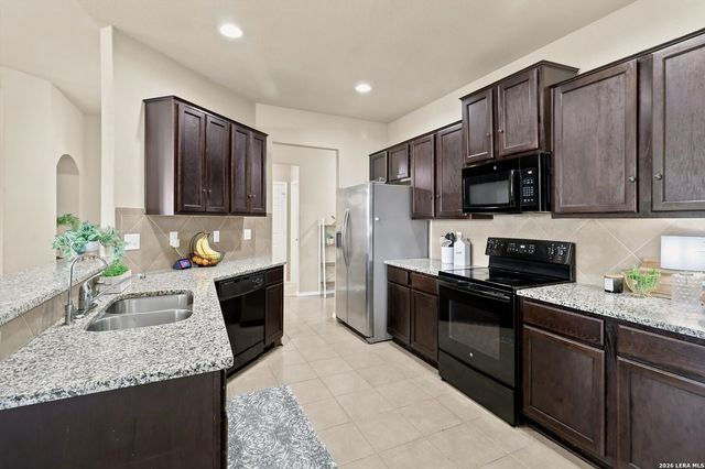 5618 Ivans Farm, San Antonio, TX 78244