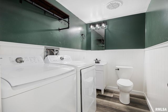 3201 W WILSHIRE Drive, Peoria, IL 61614