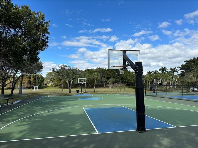 4192 Laurel Ridge Cir 4192, Weston, FL 33331