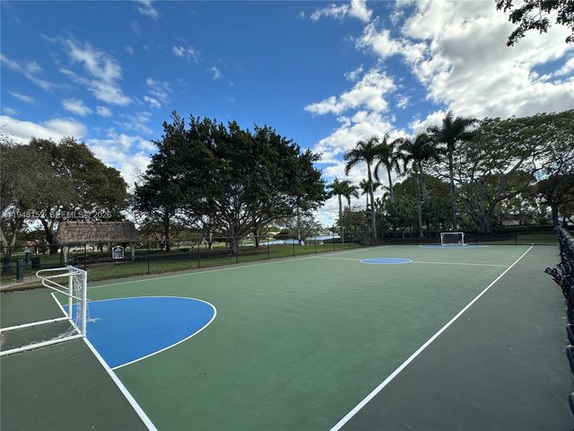 4192 Laurel Ridge Cir 4192, Weston, FL 33331