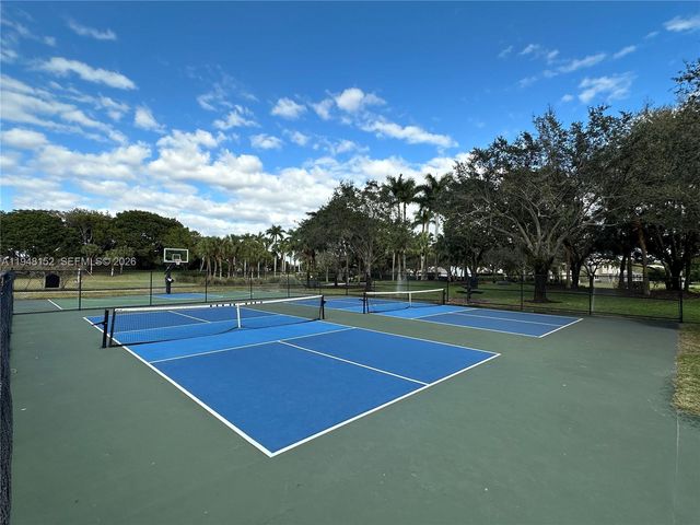 4192 Laurel Ridge Cir 4192, Weston, FL 33331