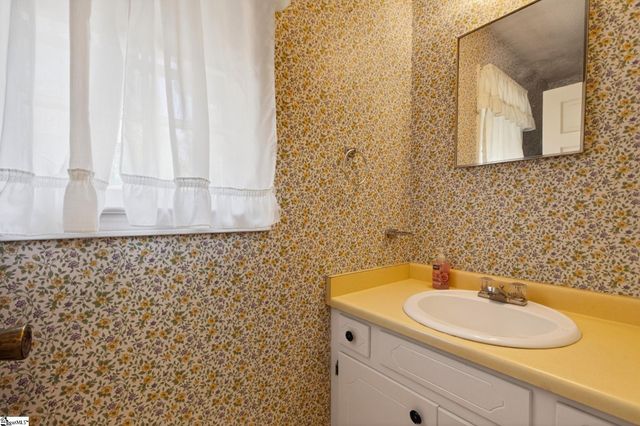 306 Hamby Drive, Mauldin, SC 29607