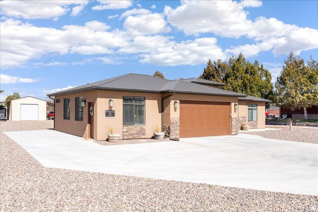 357 E MAIN ST, Enterprise, UT 84725