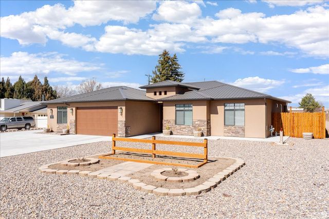 357 E MAIN ST, Enterprise, UT 84725