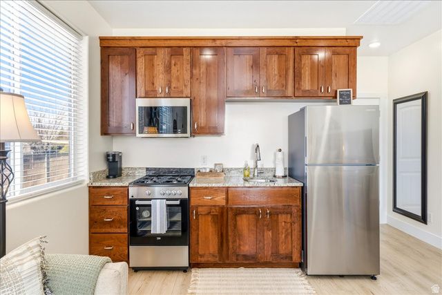 357 E MAIN ST, Enterprise, UT 84725