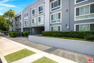 10878 Bloomfield Street 406, Toluca Lake (los Angeles), CA 91602