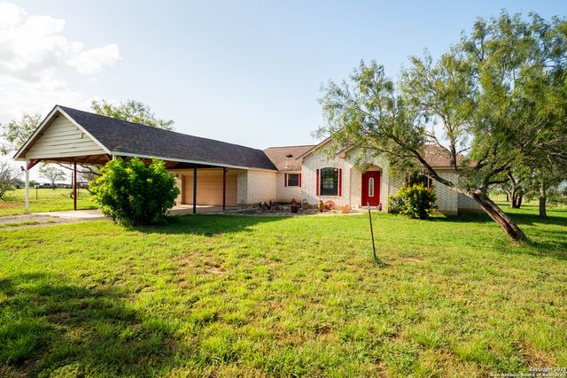 12905 Pittman, Adkins, TX 78101