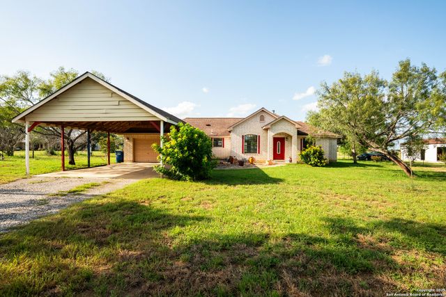 12905 Pittman, Adkins, TX 78101