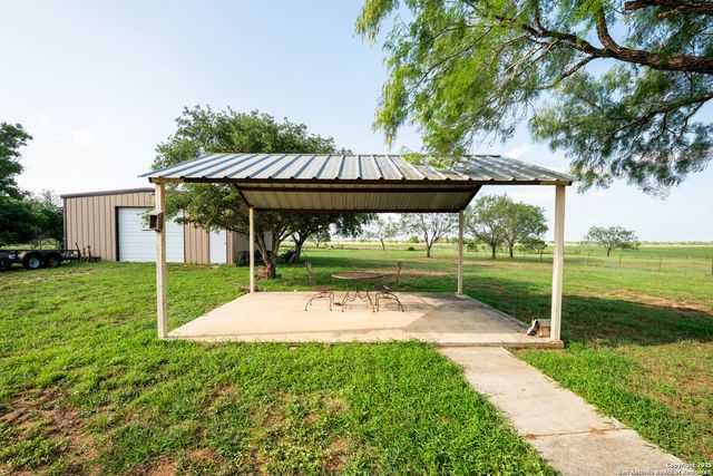 12905 Pittman, Adkins, TX 78101