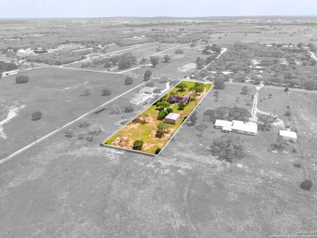 12905 Pittman, Adkins, TX 78101
