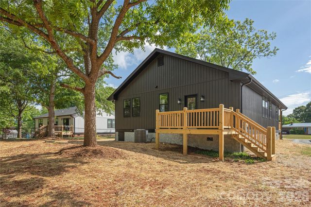 792 Poors Ford Road, Rutherfordton, NC 28139