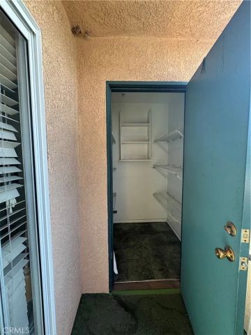 11410 Brookshire 227, Downey, CA 90241