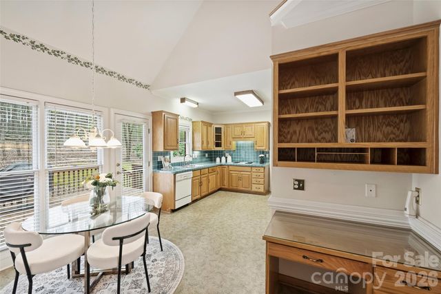 144 Pin Oak Lane, Mooresville, NC 28117