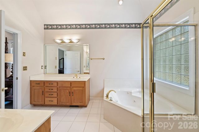 144 Pin Oak Lane, Mooresville, NC 28117