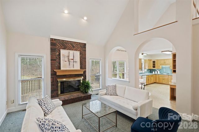 144 Pin Oak Lane, Mooresville, NC 28117