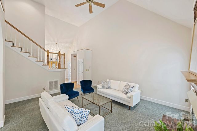 144 Pin Oak Lane, Mooresville, NC 28117