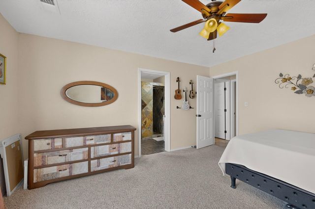 485 Wagon Train Drive SE, Rio Rancho, NM 87124