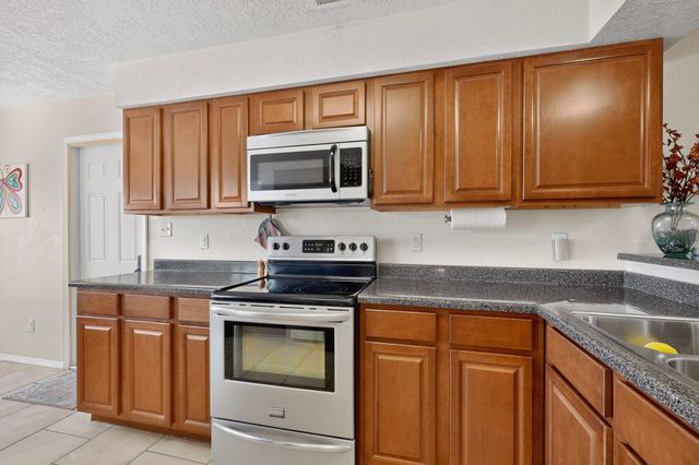 485 Wagon Train Drive SE, Rio Rancho, NM 87124