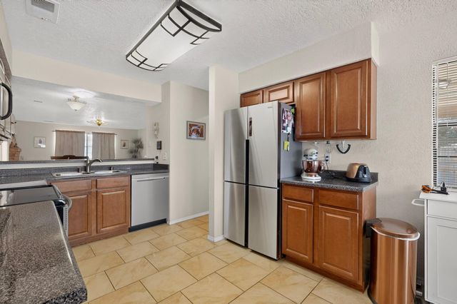 485 Wagon Train Drive SE, Rio Rancho, NM 87124