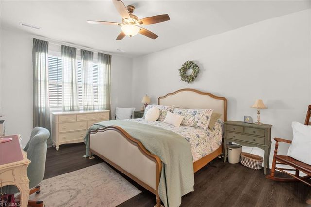 5333 Quartz Avenue, Clemmons, NC 27012