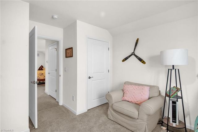 5333 Quartz Avenue, Clemmons, NC 27012