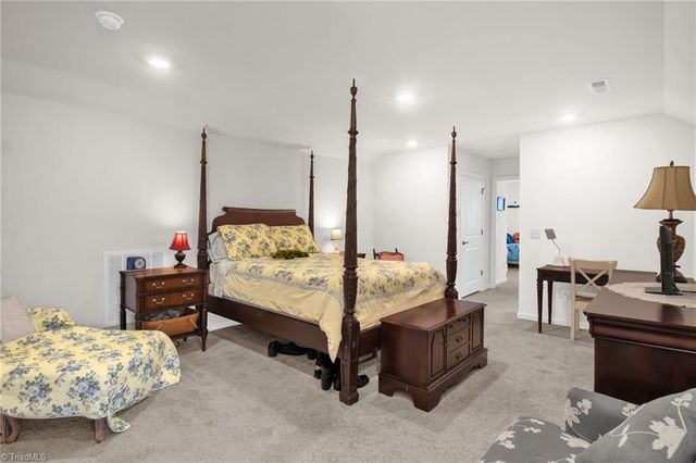 5333 Quartz Avenue, Clemmons, NC 27012