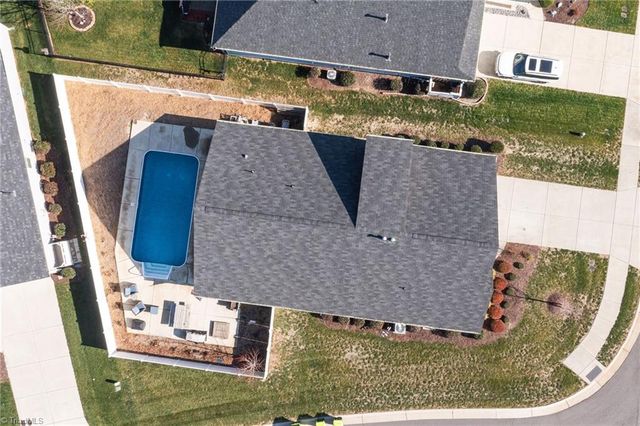 5333 Quartz Avenue, Clemmons, NC 27012