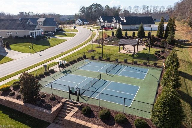 5333 Quartz Avenue, Clemmons, NC 27012