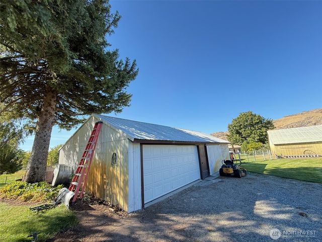 5 Alaska Street, Malott, WA 98829