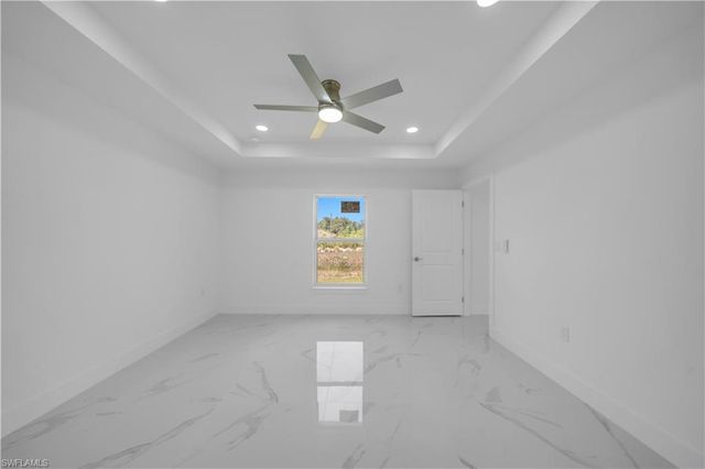 1023 Pilgrim ST E, Lehigh Acres, FL 33974