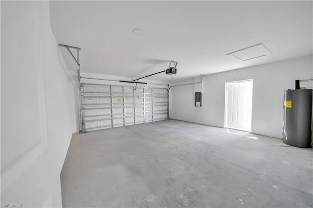 1023 Pilgrim ST E, Lehigh Acres, FL 33974