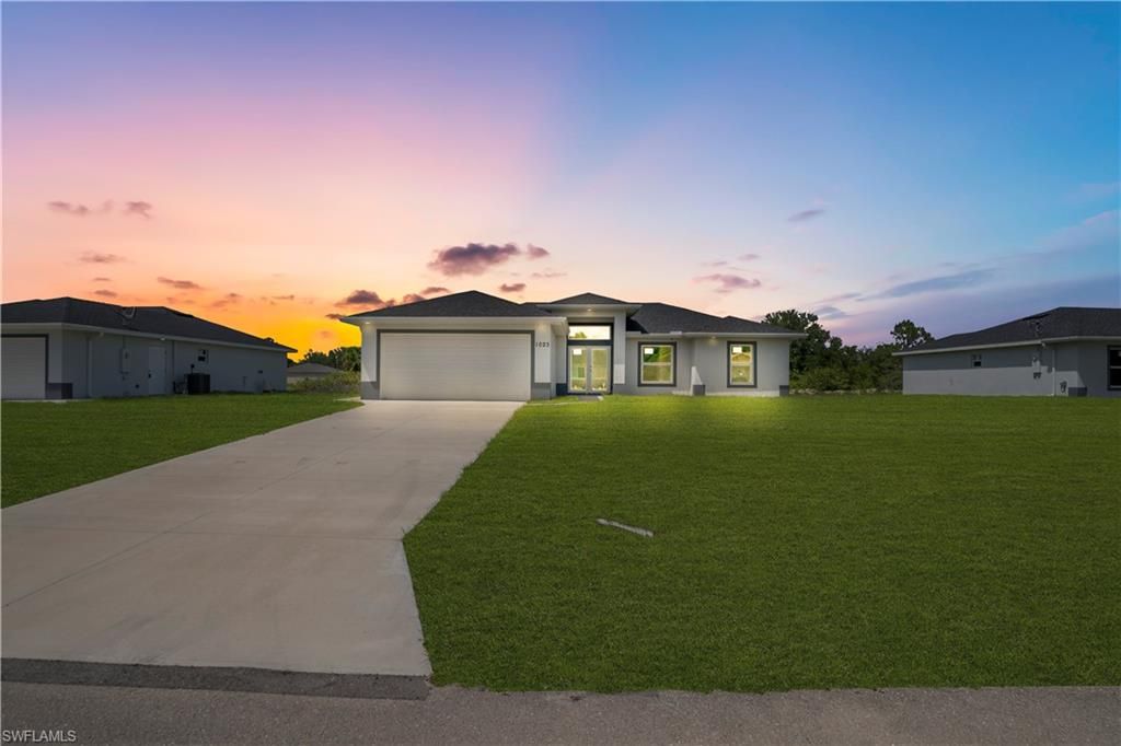 1023 Pilgrim ST E, Lehigh Acres, FL 33974