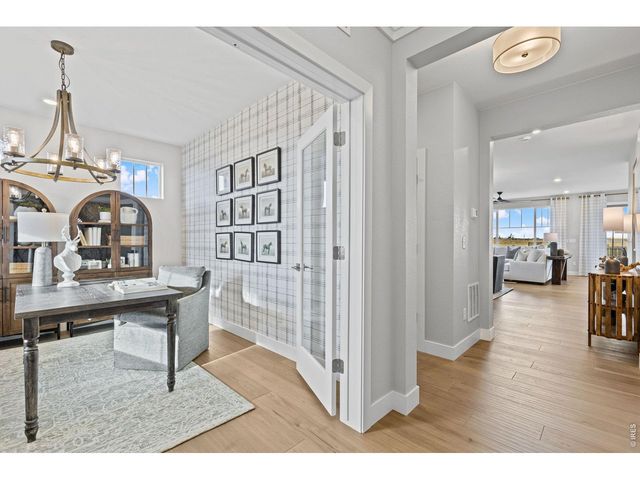 202 Sugar Beet Ln, Berthoud, CO 80513