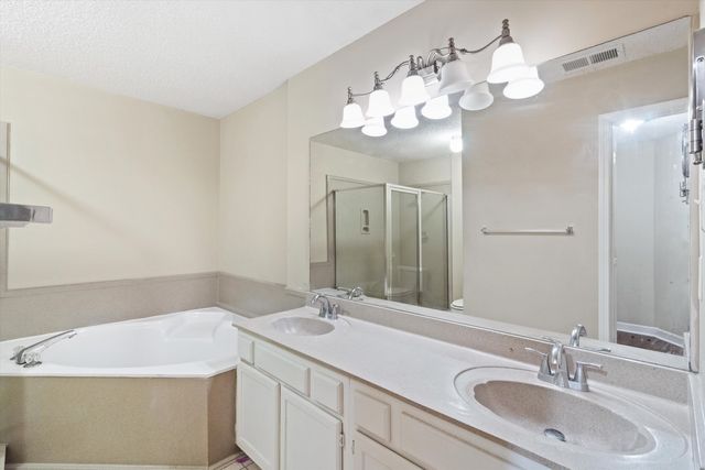 263 SHADOW GROVE CV, Memphis, TN 38018