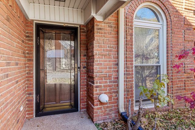 263 SHADOW GROVE CV, Memphis, TN 38018