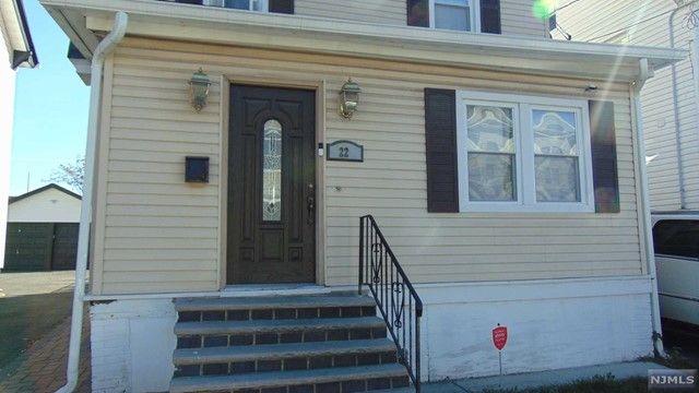 22 Normandy Place, Irvington, NJ 07111