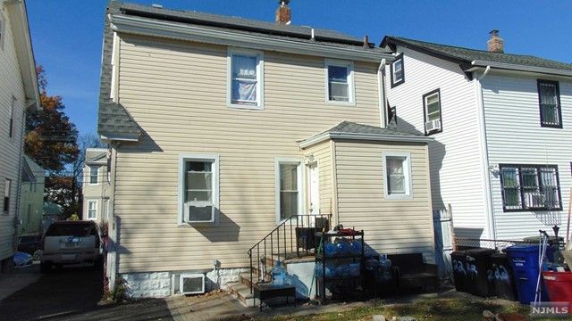 22 Normandy Place, Irvington, NJ 07111