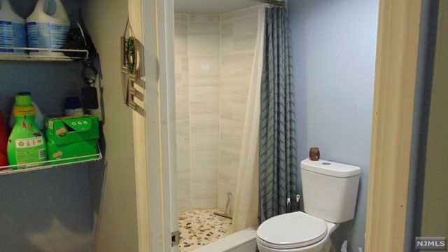 22 Normandy Place, Irvington, NJ 07111